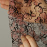 Кружево вышивка на бежевой сетке черная с розовыми цветами 23.5 см, 1 м  (001-282-386)   